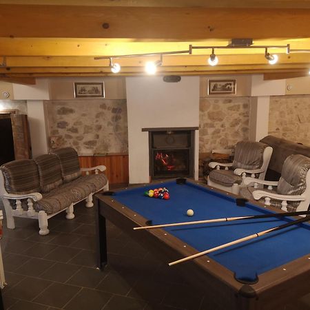 La Rena 8 Pax Horse Riders And Bikers Welcome La Penne Exterior photo