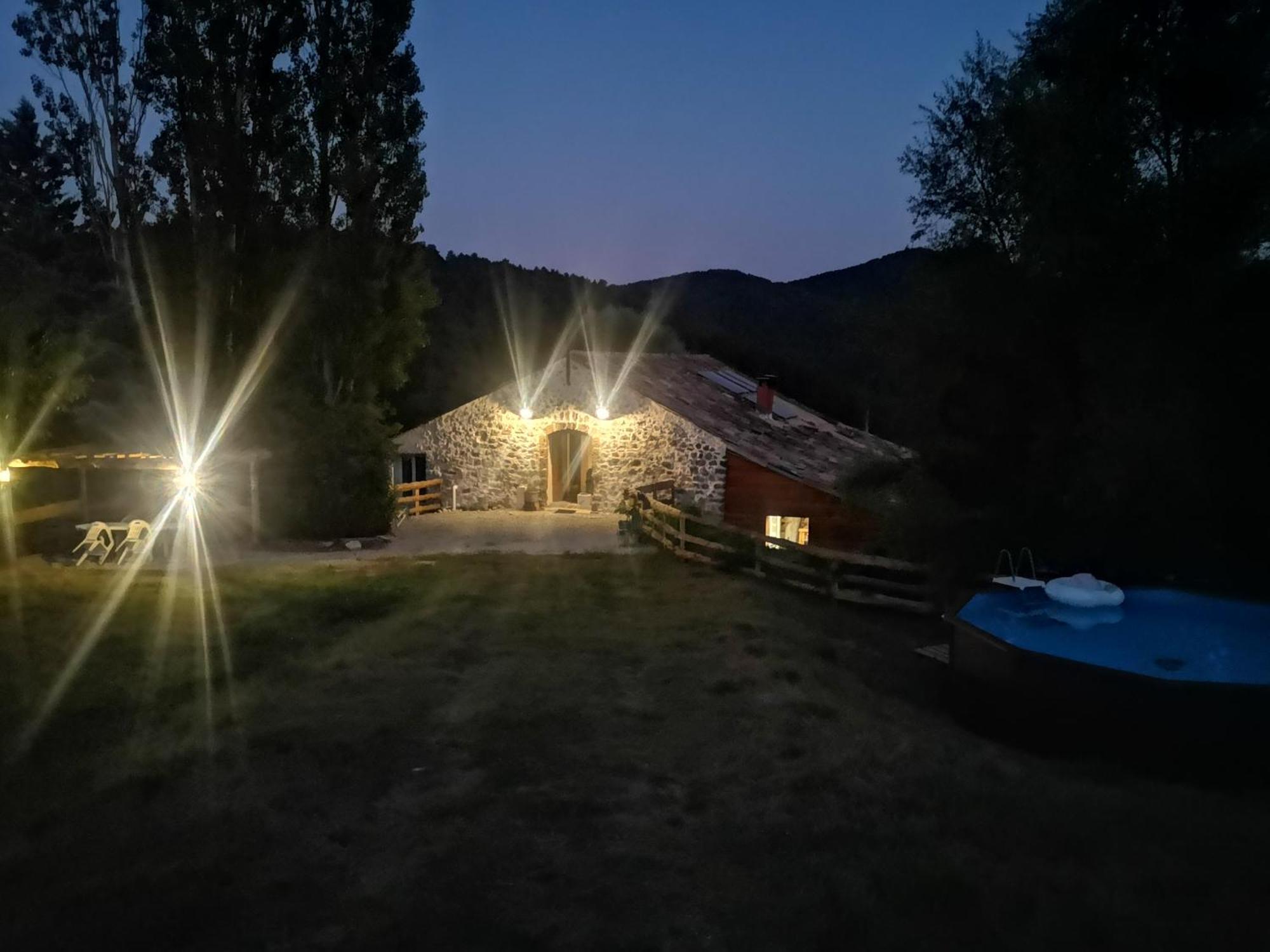 La Rena 8 Pax Horse Riders And Bikers Welcome La Penne Exterior photo