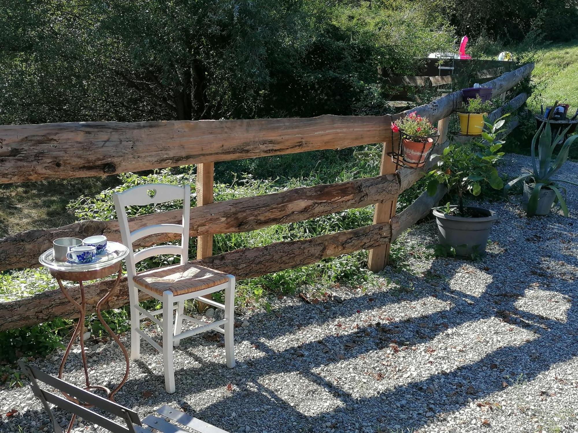 La Rena 8 Pax Horse Riders And Bikers Welcome La Penne Exterior photo